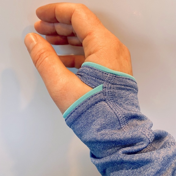 Patagonia Capilene Midweight Base Layer Pullover ¼ Zip - Picture 7 of 7